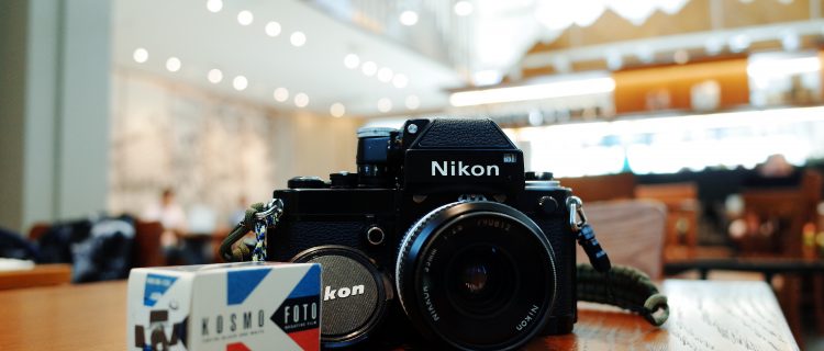 NIKON F2